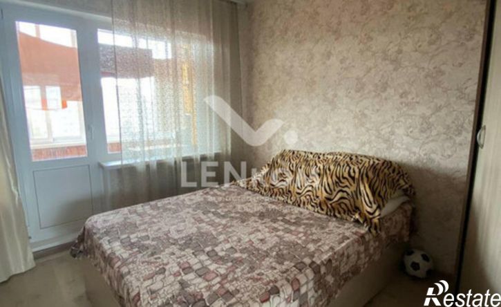 3-комн квартира улица Ворошилова, 48,  д. 48