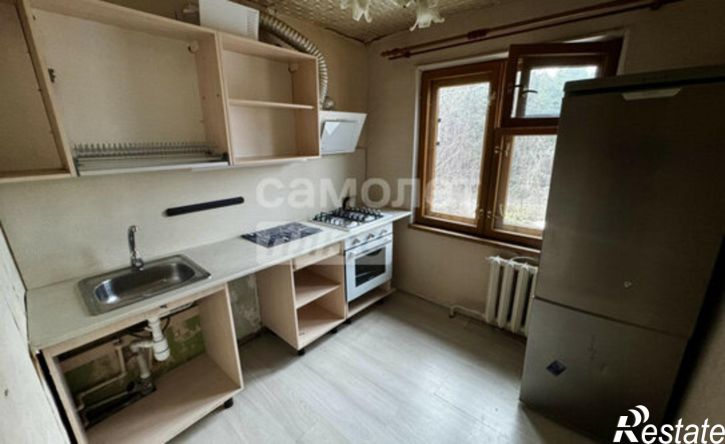 2-комн квартира Школьная улица, 61,  д. 61