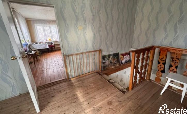 4-комн квартира ул Короленко, 9,  д. 9