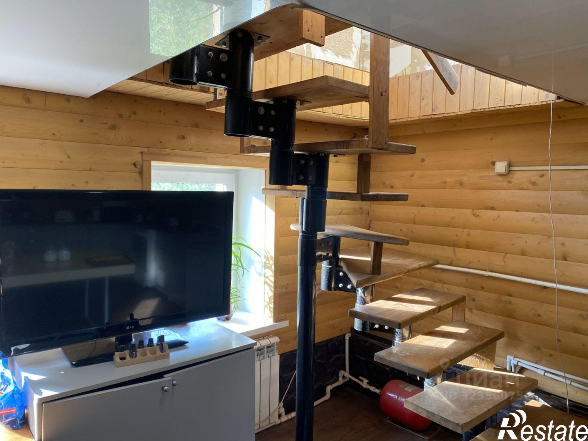 Купить дачу, дом, коттедж за 4 900 000 рублей на Подгорная улица, 29