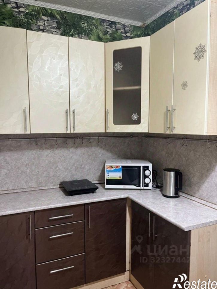 2-комн квартира улица Гагарина, 3А,  д. 3А