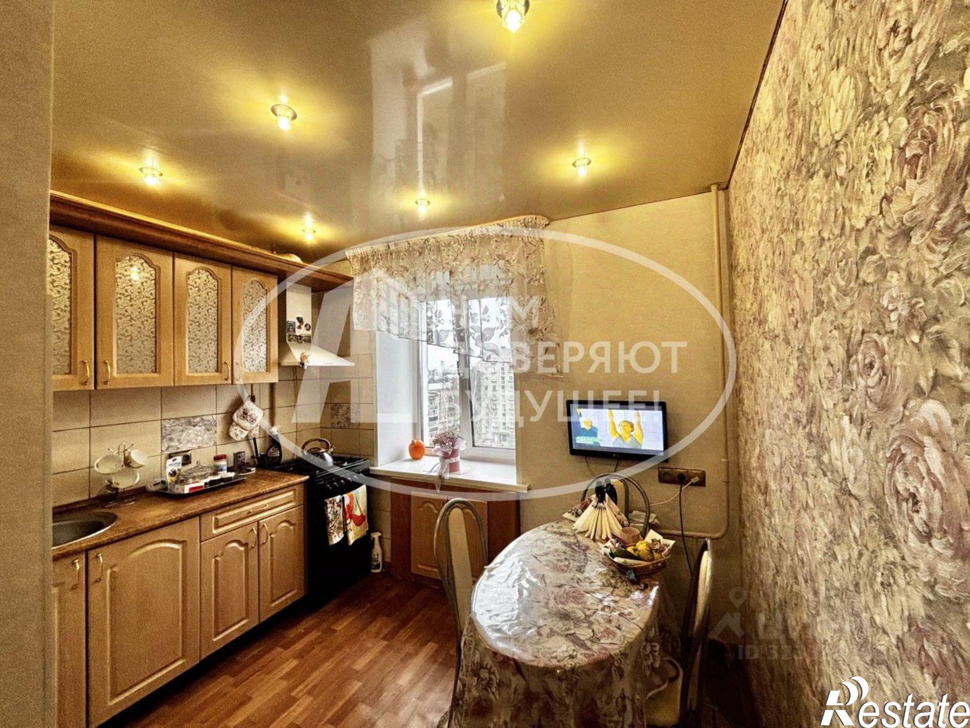 Купить квартиру за 5 350 000 рублей на ул Пряженникова, 25