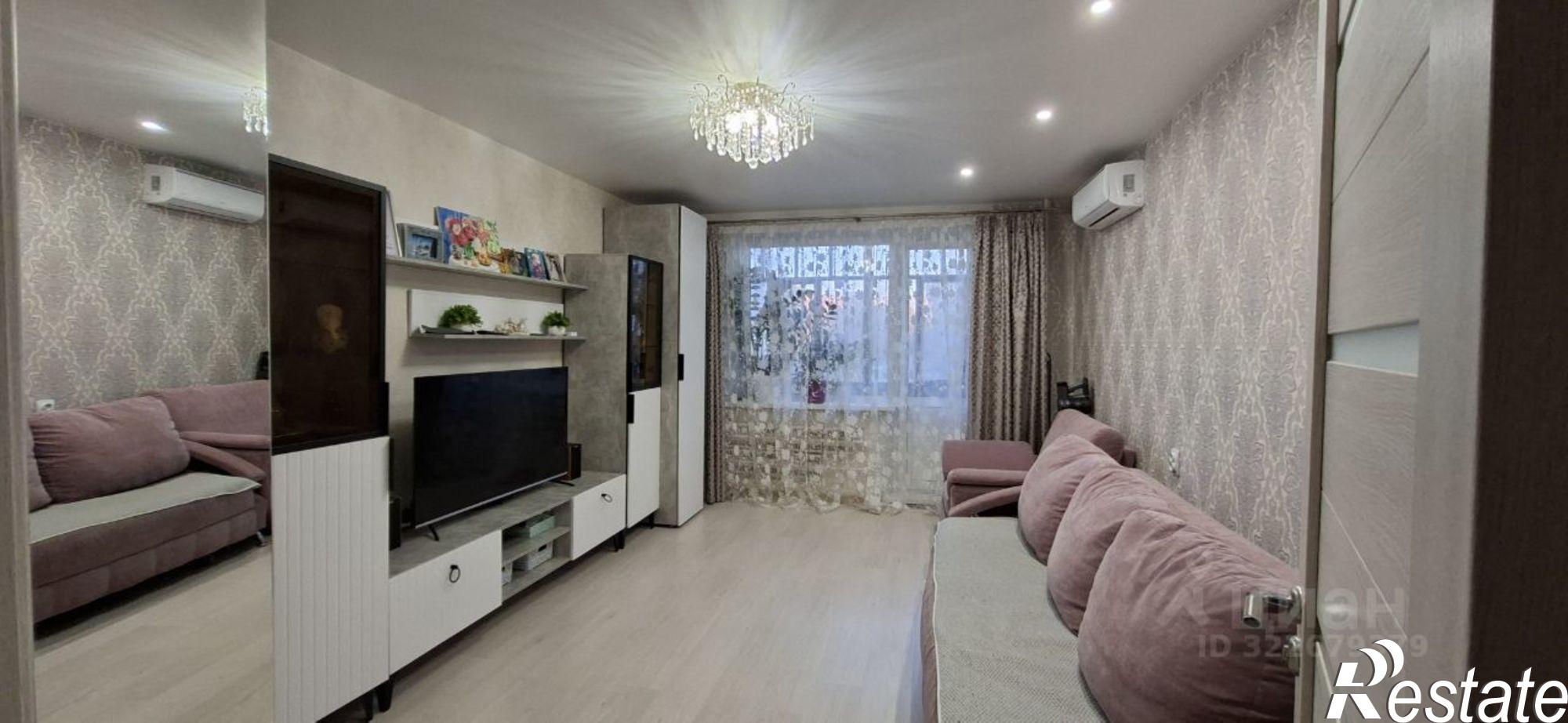 Купить квартиру за 5 800 000 рублей на Воткинск, улица 1 Мая, 15