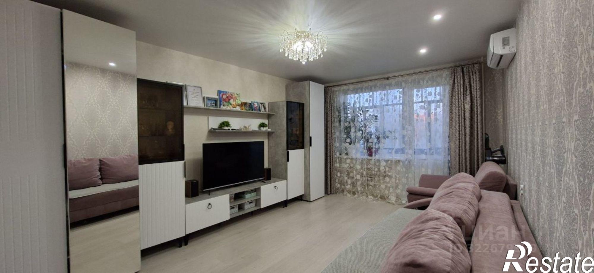 Купить квартиру за 5 800 000 рублей на Воткинск, улица 1 Мая, 15