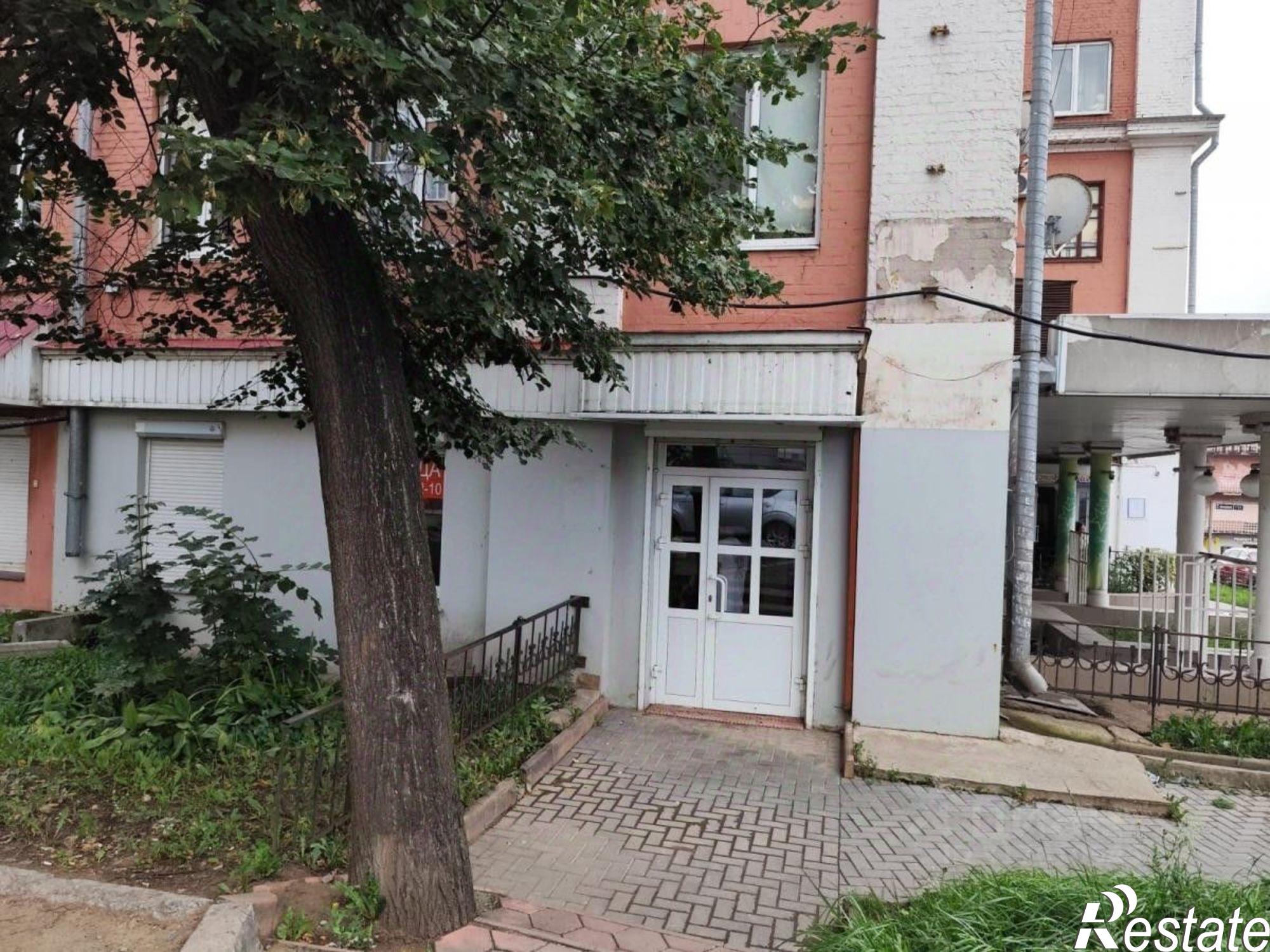 Сдать торговое помещение за 72 000 рублей на Красная улица