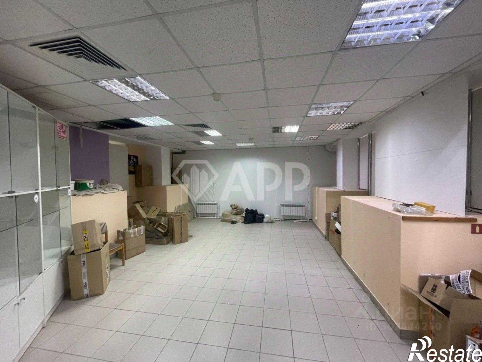 Сдать торговое помещение за 111 600 рублей на ул Восточная, 32