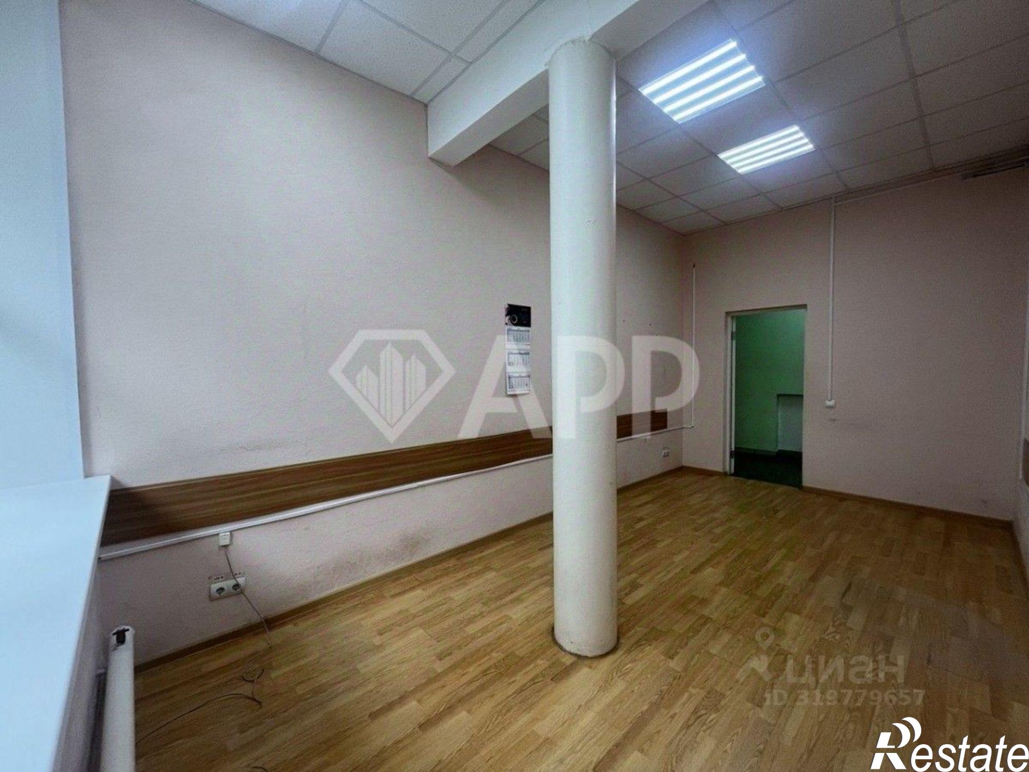 Сдать ОСЗ, отдельно стоящее здание за 123 200 рублей на улица 10 лет Октября, 16