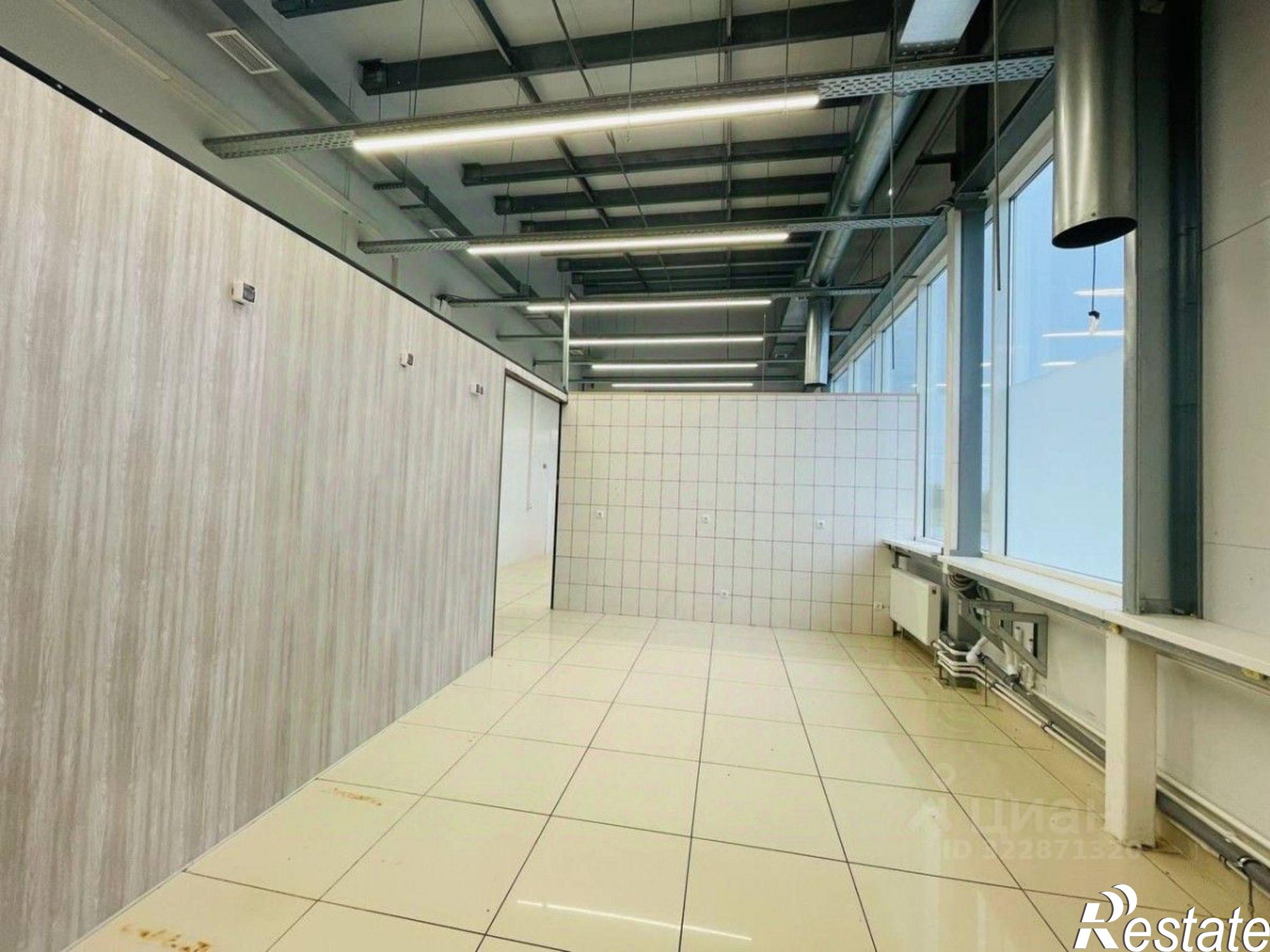 Сдать торговое помещение за 84 000 рублей на Старое Михайловское, ул Торговая, 4