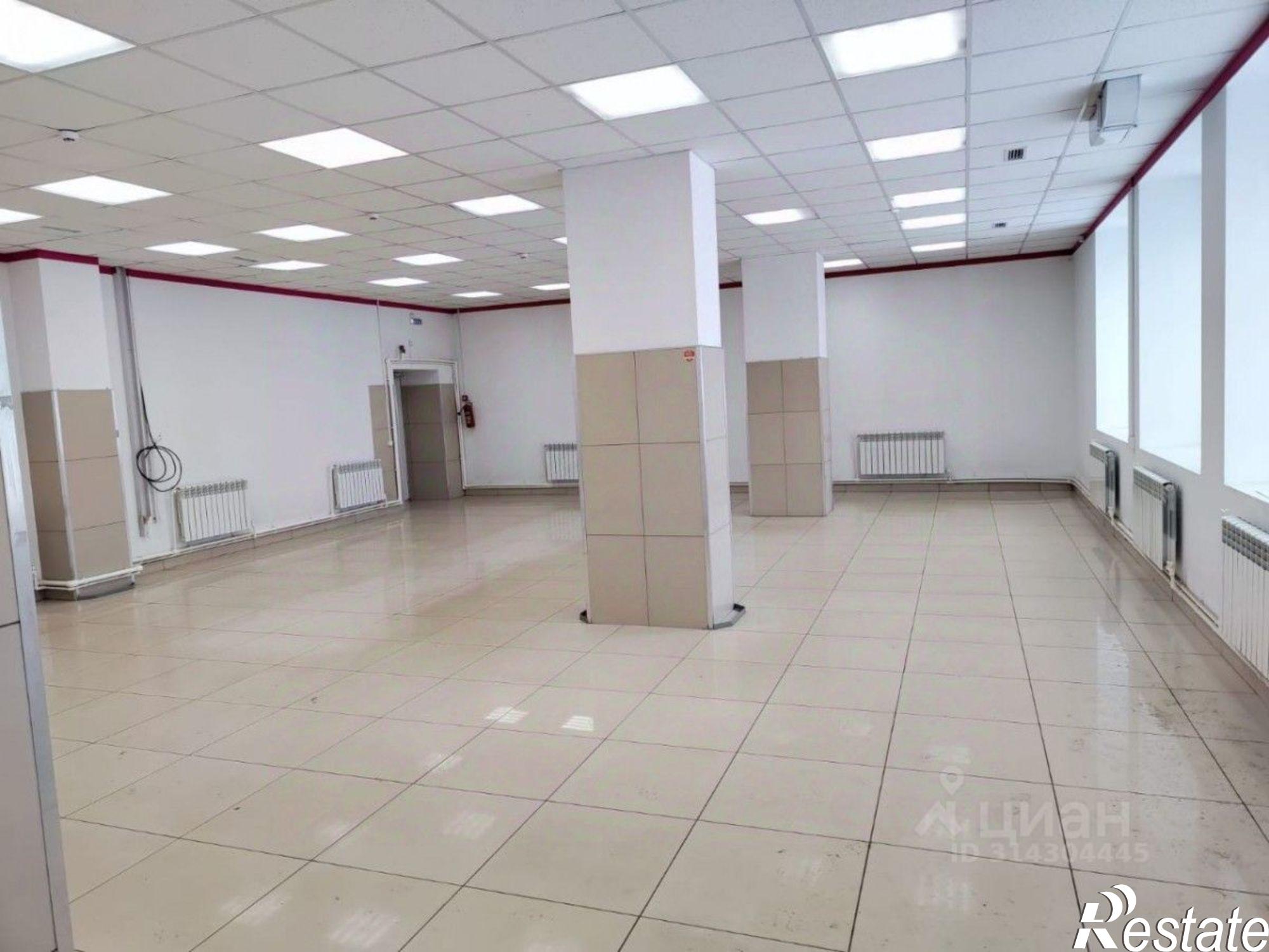 Сдать торговое помещение за 178 200 рублей на улица 9 Января, 255