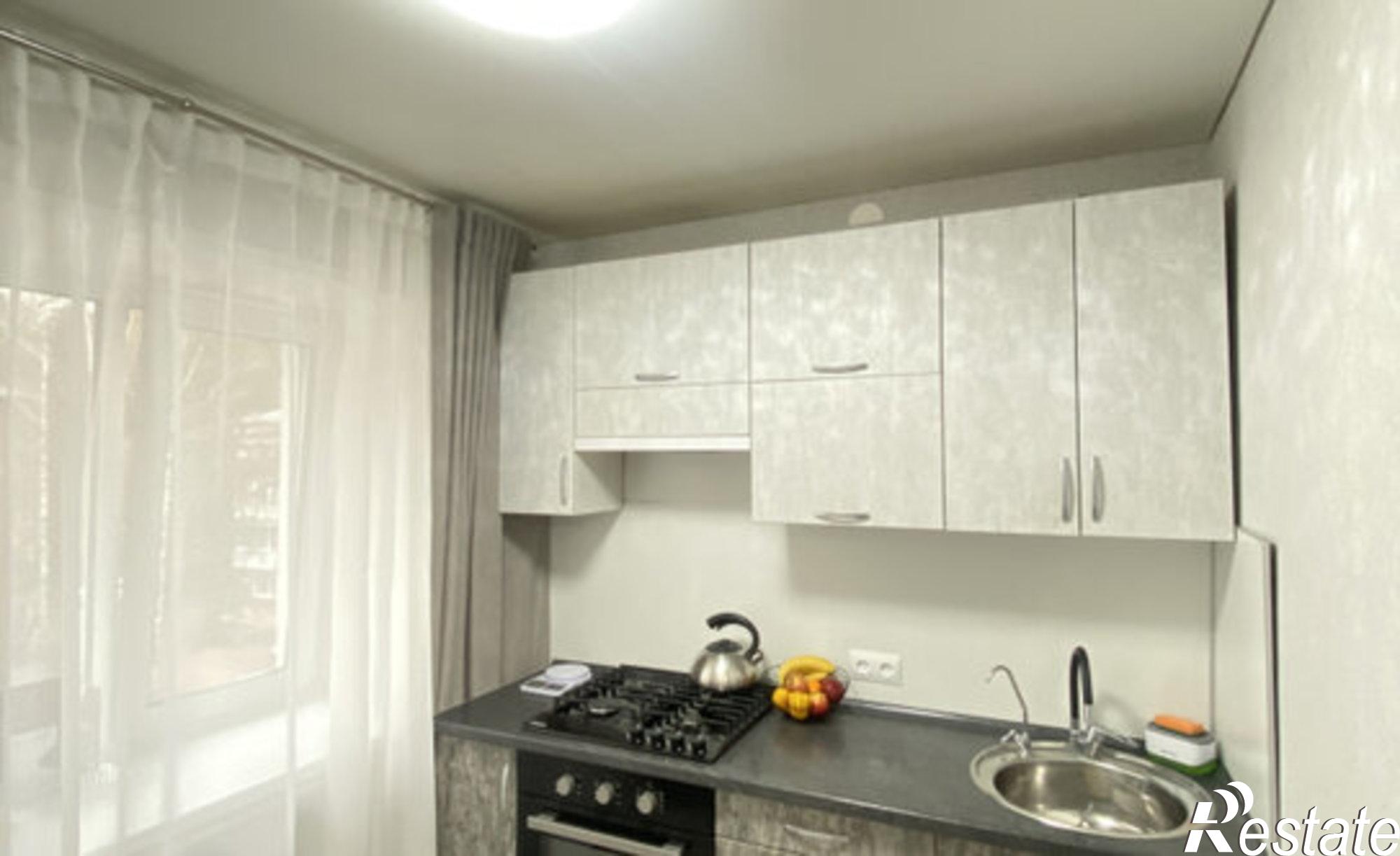 Купить квартиру за 2 300 000 рублей на 1 Мая, 159