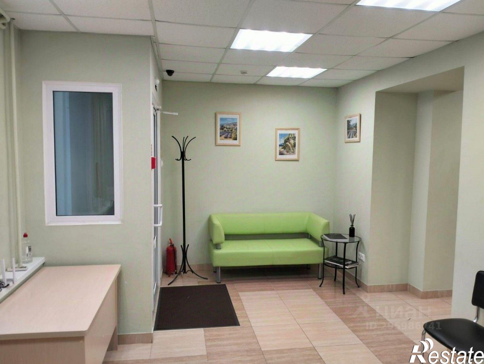 Купить офис, помещение под офис за 6 760 040 рублей на улица Ломоносова, 2