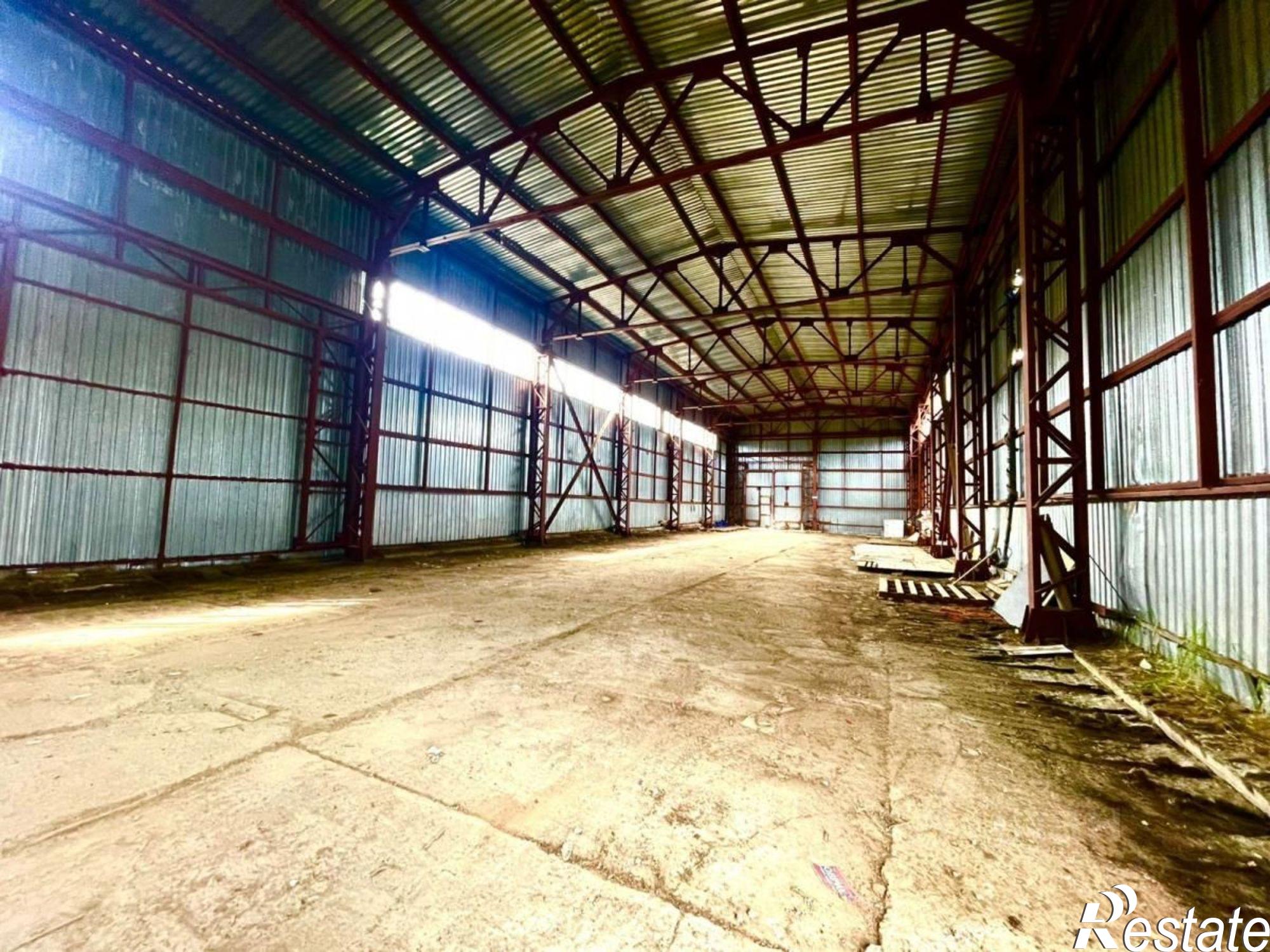 Купить складское помещение за 25 976 300 рублей на улица Олега Кошевого, 20/1