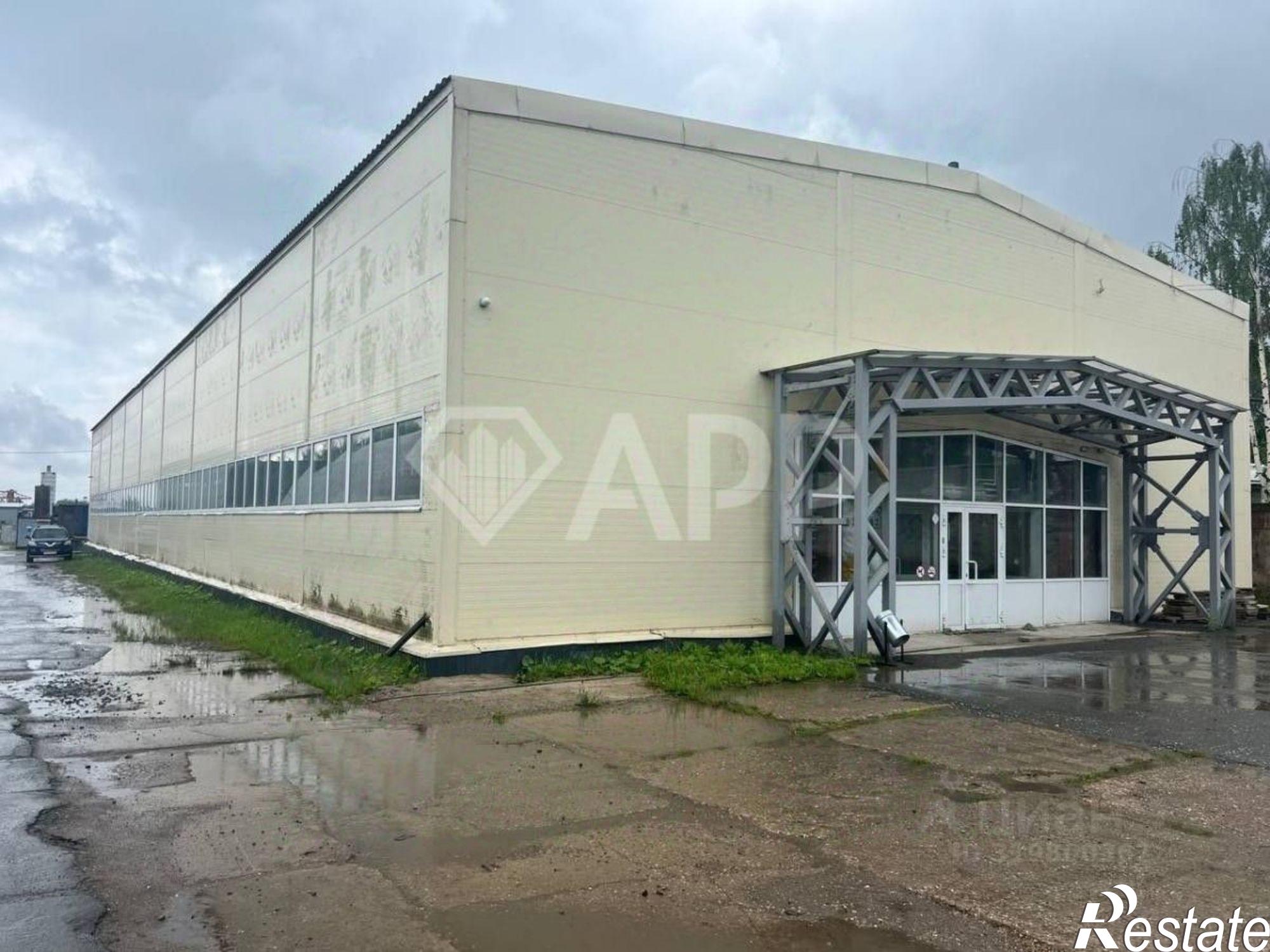 Купить ОСЗ, отдельно стоящее здание за 74 475 000 рублей на Спортивная улица, 117