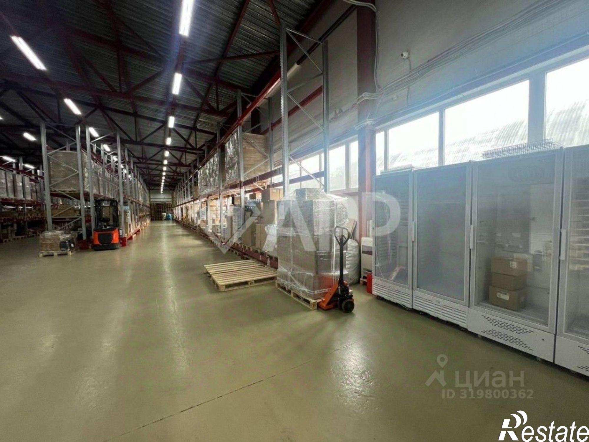 Купить ОСЗ, отдельно стоящее здание за 74 475 000 рублей на Спортивная улица, 117