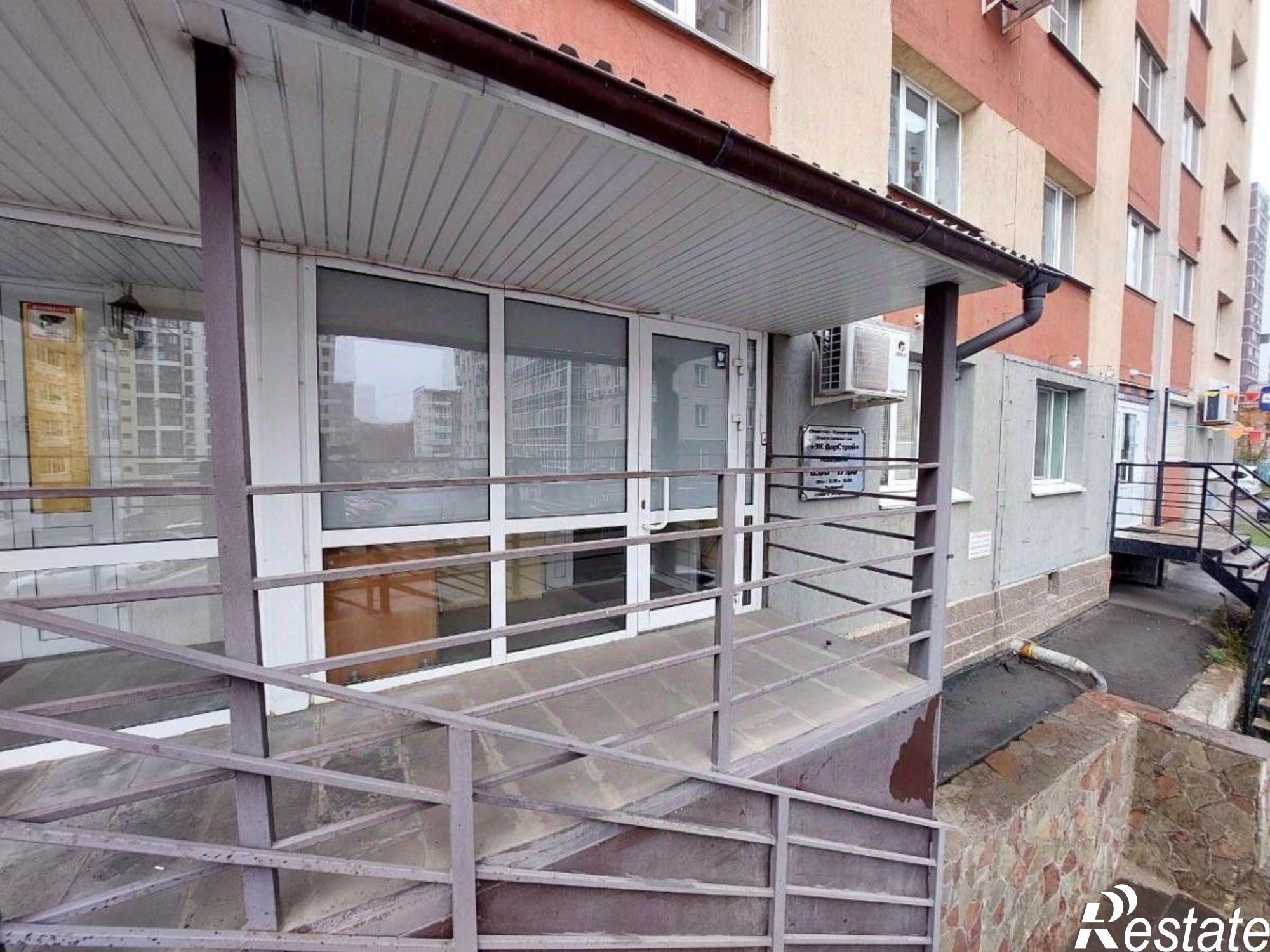 Купить помещение свободного назначения за 5 285 560 рублей на Школьная улица, 8