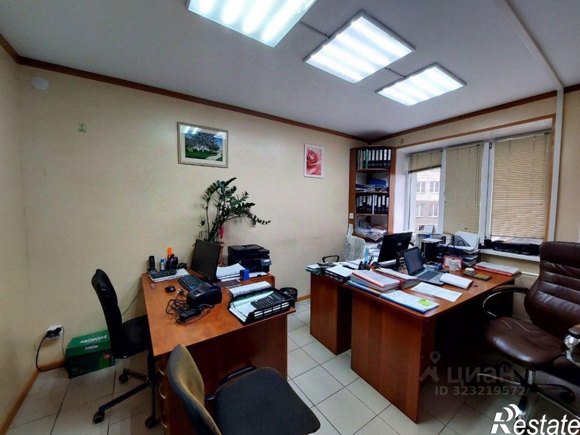 Купить помещение свободного назначения за 5 285 560 рублей на Школьная улица, 8