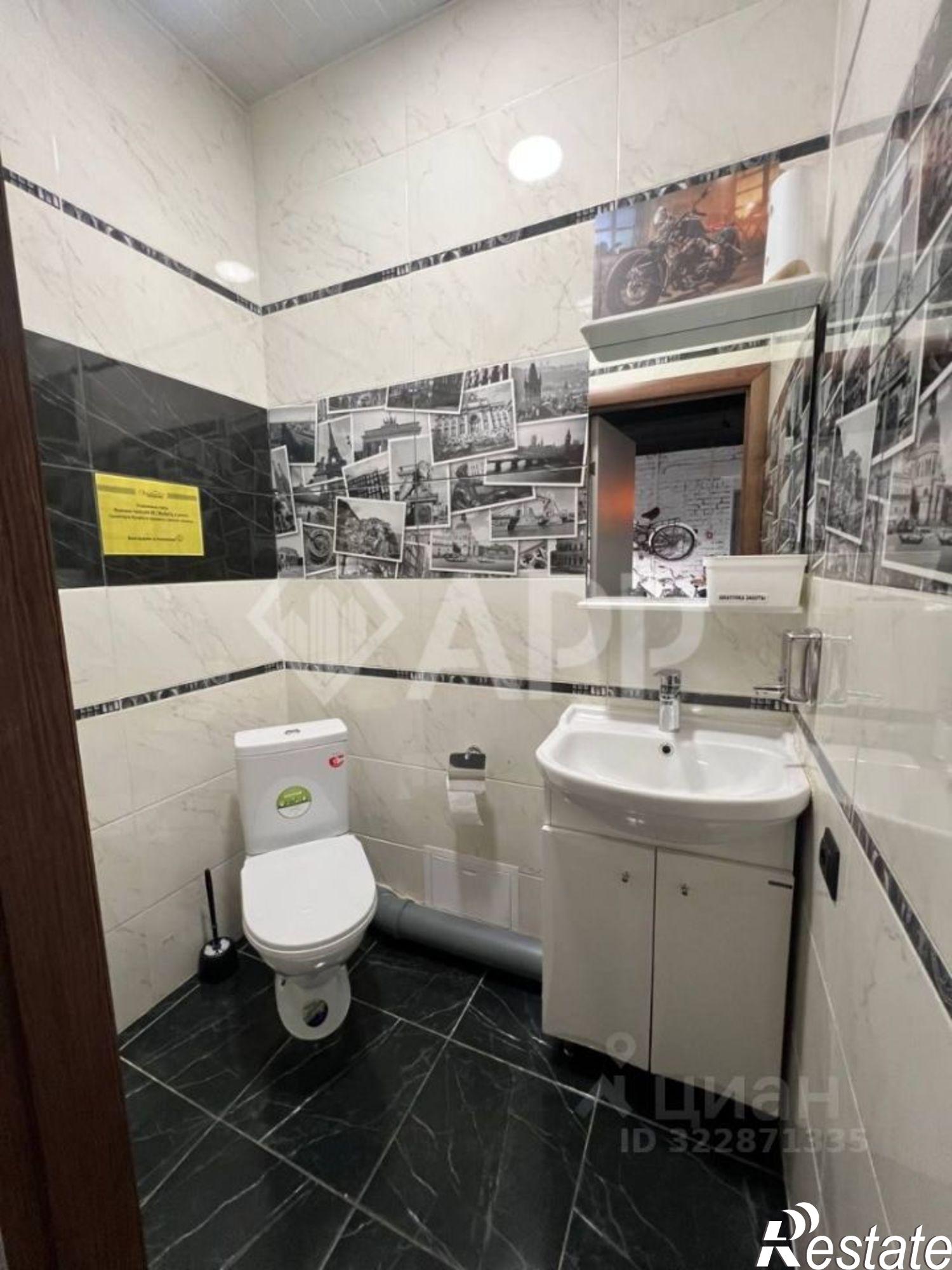 Купить помещение свободного назначения за 19 890 400 рублей на Советская улица, 9