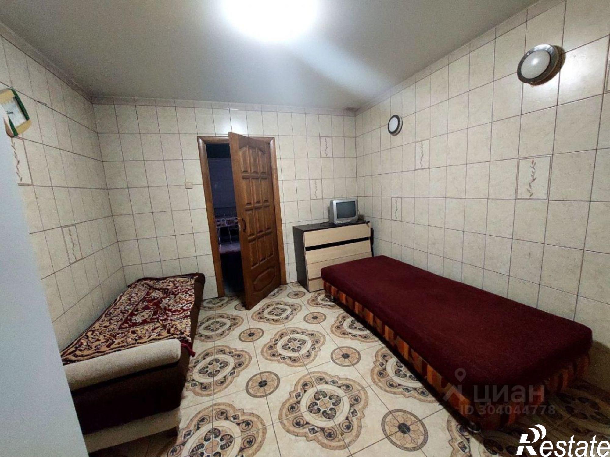 Купить ОСЗ, отдельно стоящее здание за 8 000 100 рублей на улица Геологов, 3