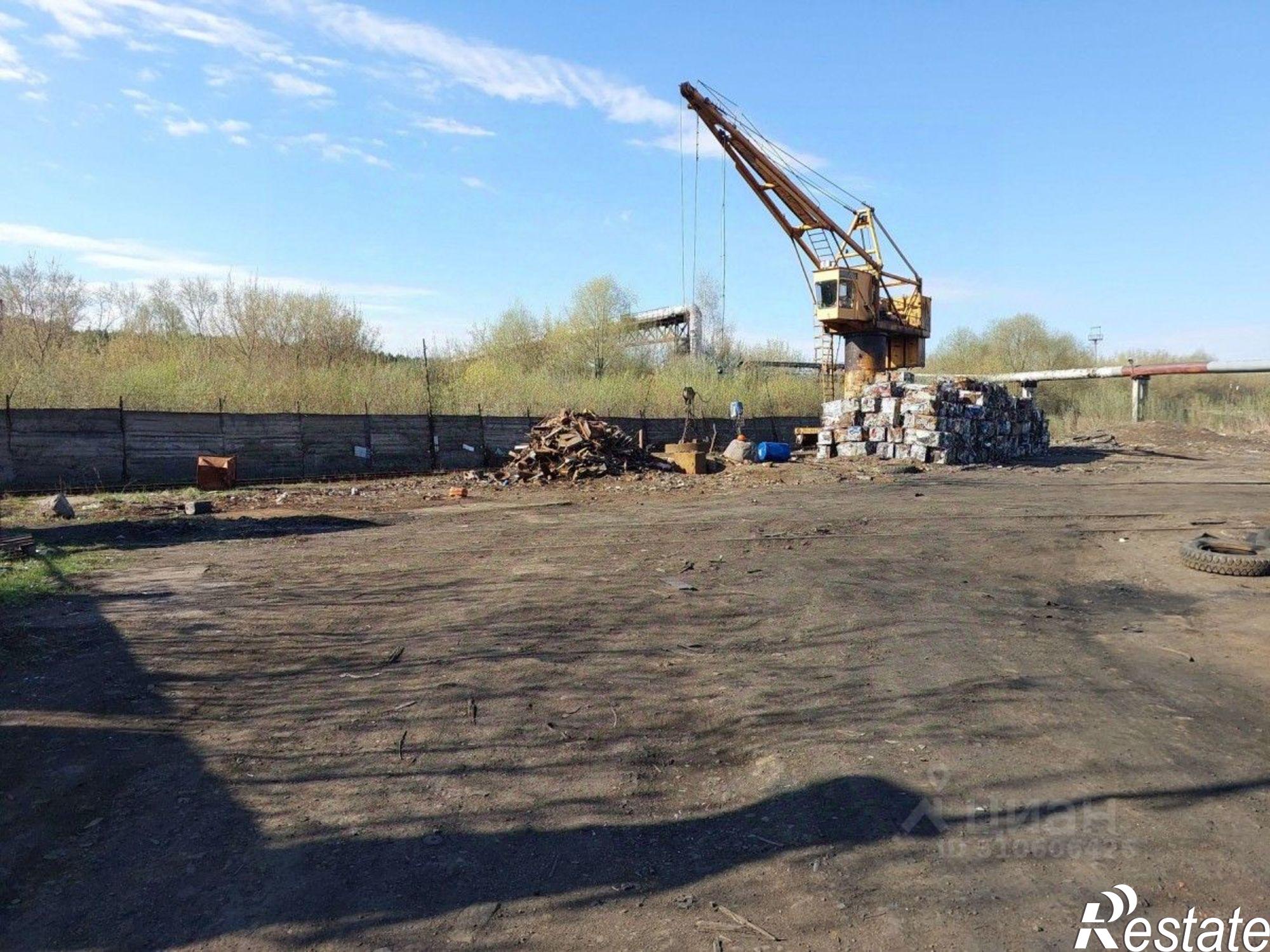 Купить производственную площадь за 10 006 000 рублей на Сарапул, ул Декабристов, 32