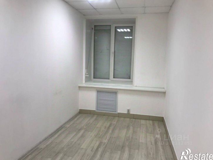 Офис Школьная улица, 9,  д. 9