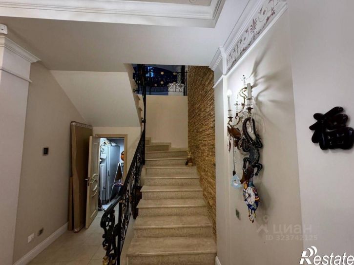 3-комн квартира улица Коммунаров, 247,  д. 247