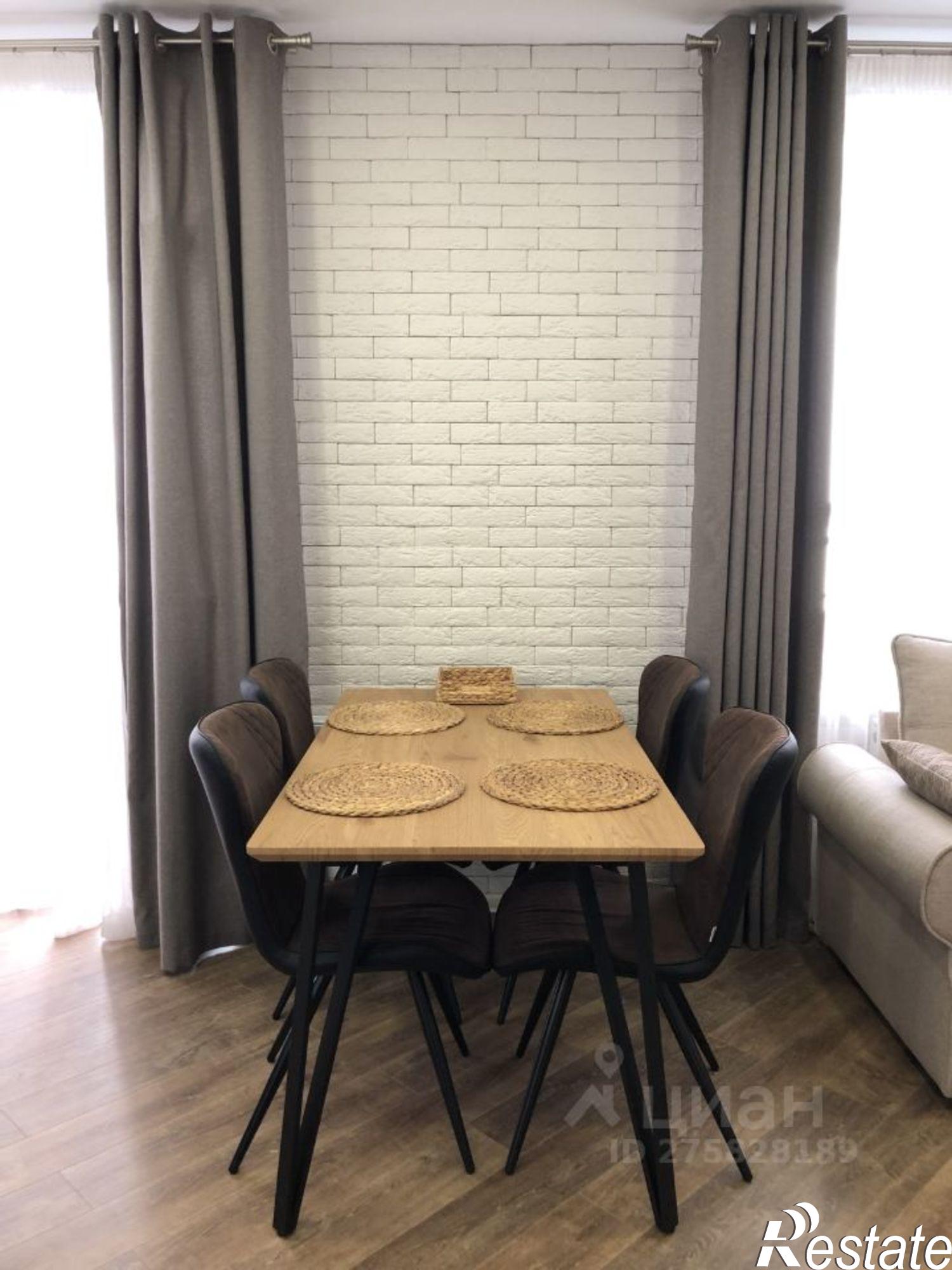 Сдать квартиру за 42 000 рублей на улица Максима Горького, 163