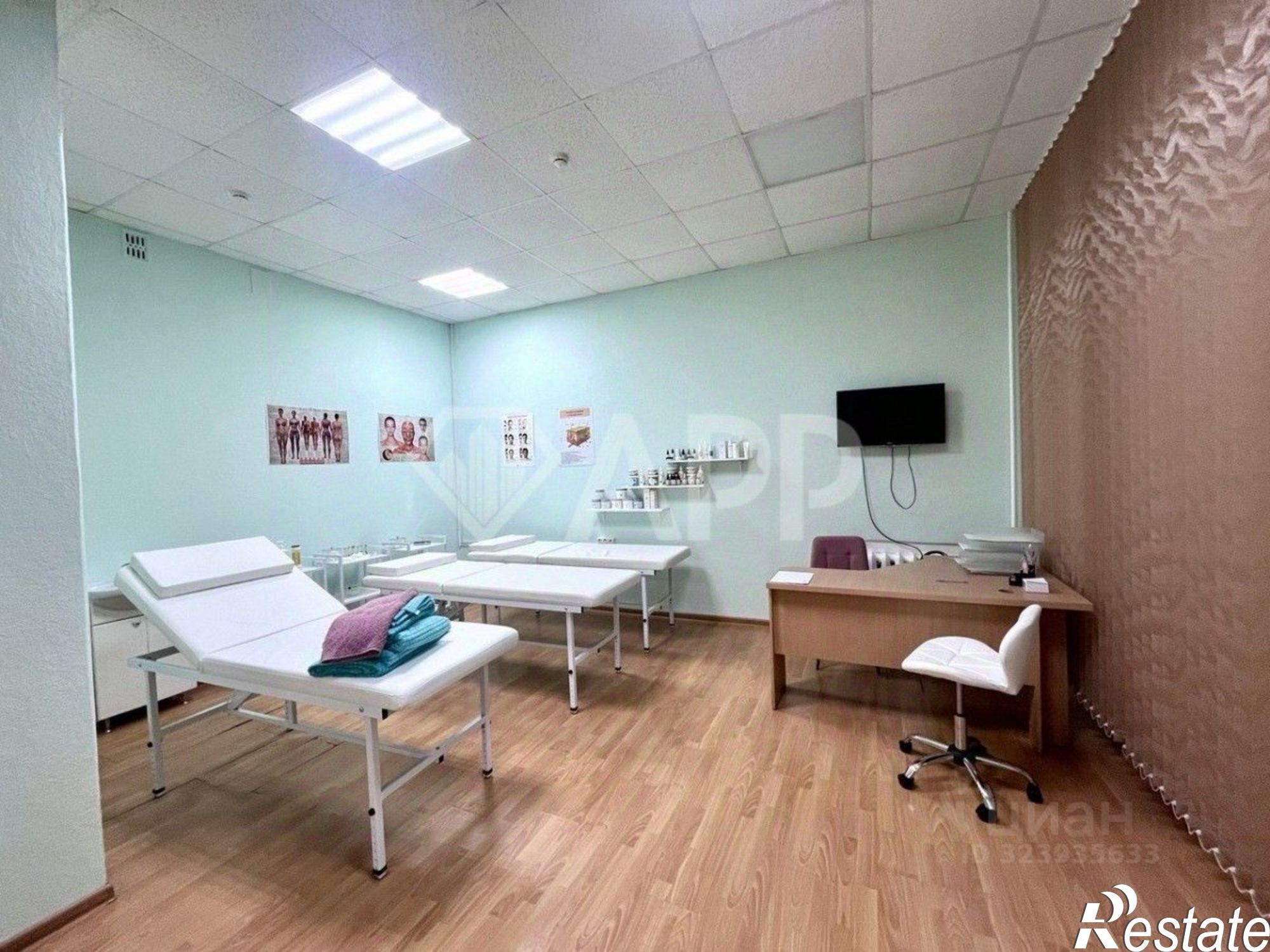 Купить ОСЗ, отдельно стоящее здание за 21 335 000 рублей на ул 10 лет Октября, 16