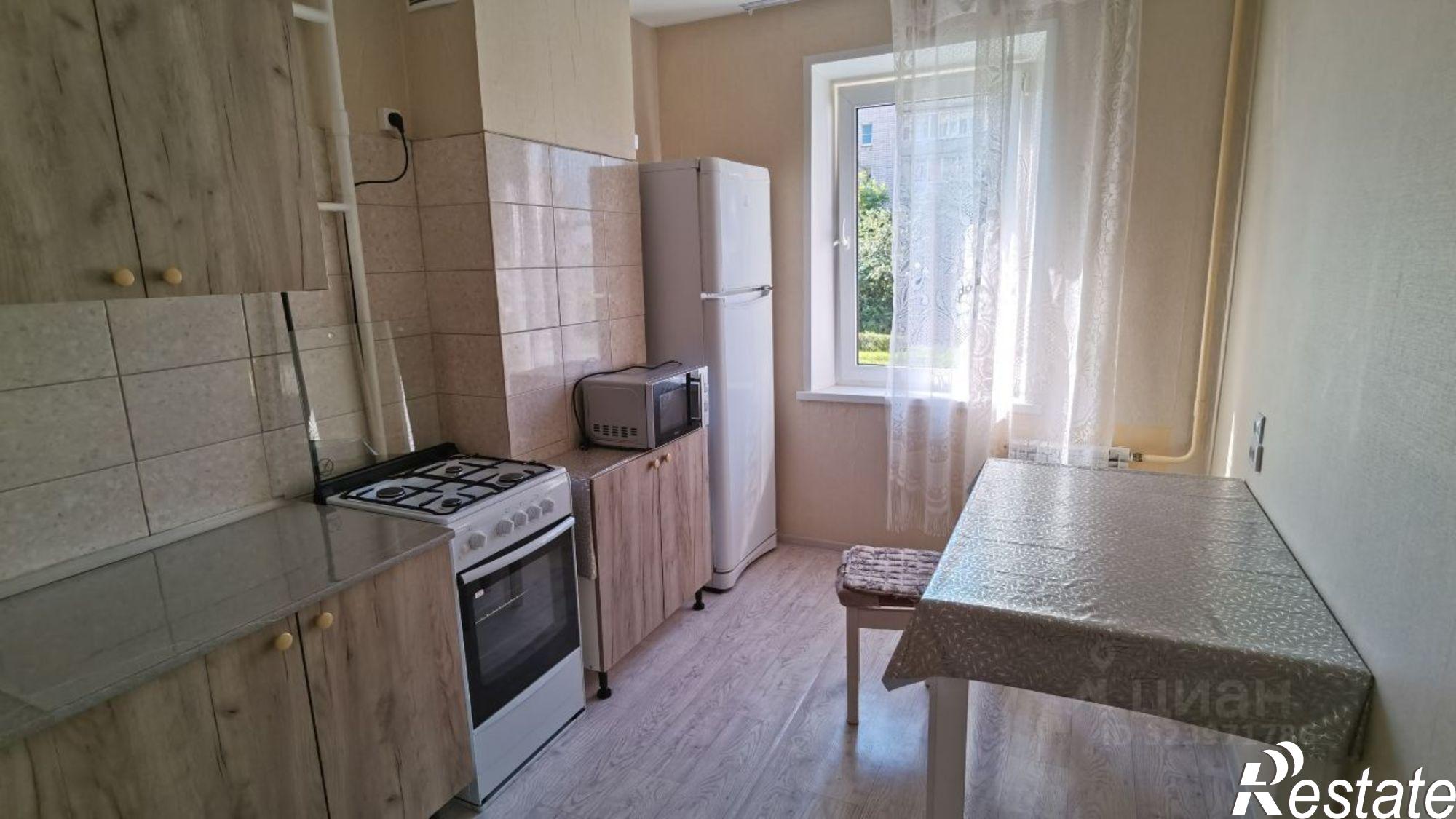 Сдать квартиру за 27 000 рублей на улица Холмогорова, 27