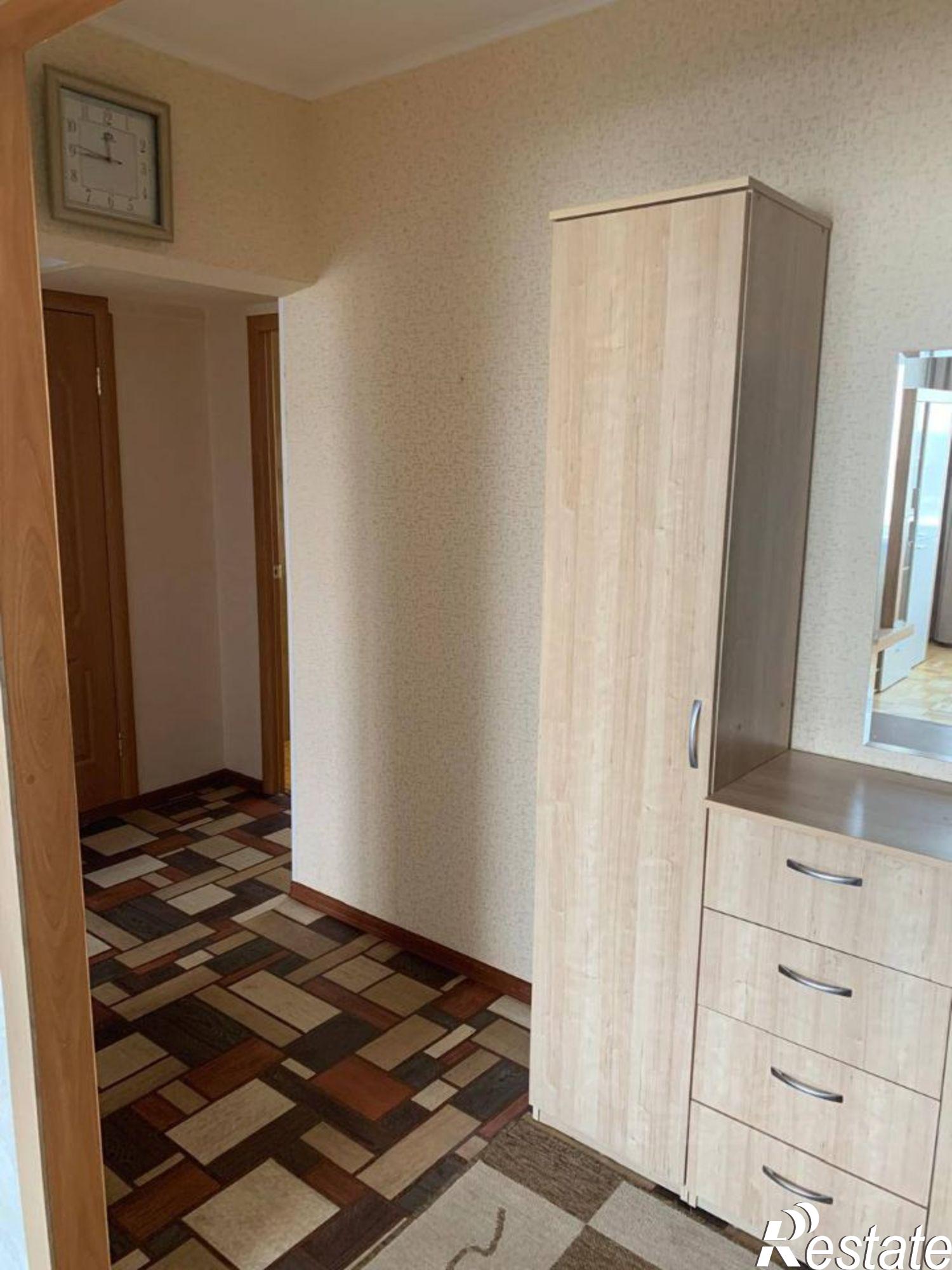 Сдать квартиру за 32 000 рублей на улица Холмогорова, 27