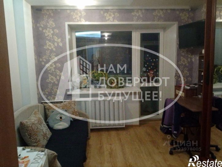 4-комн квартира улица Революции, 16,  д. 16