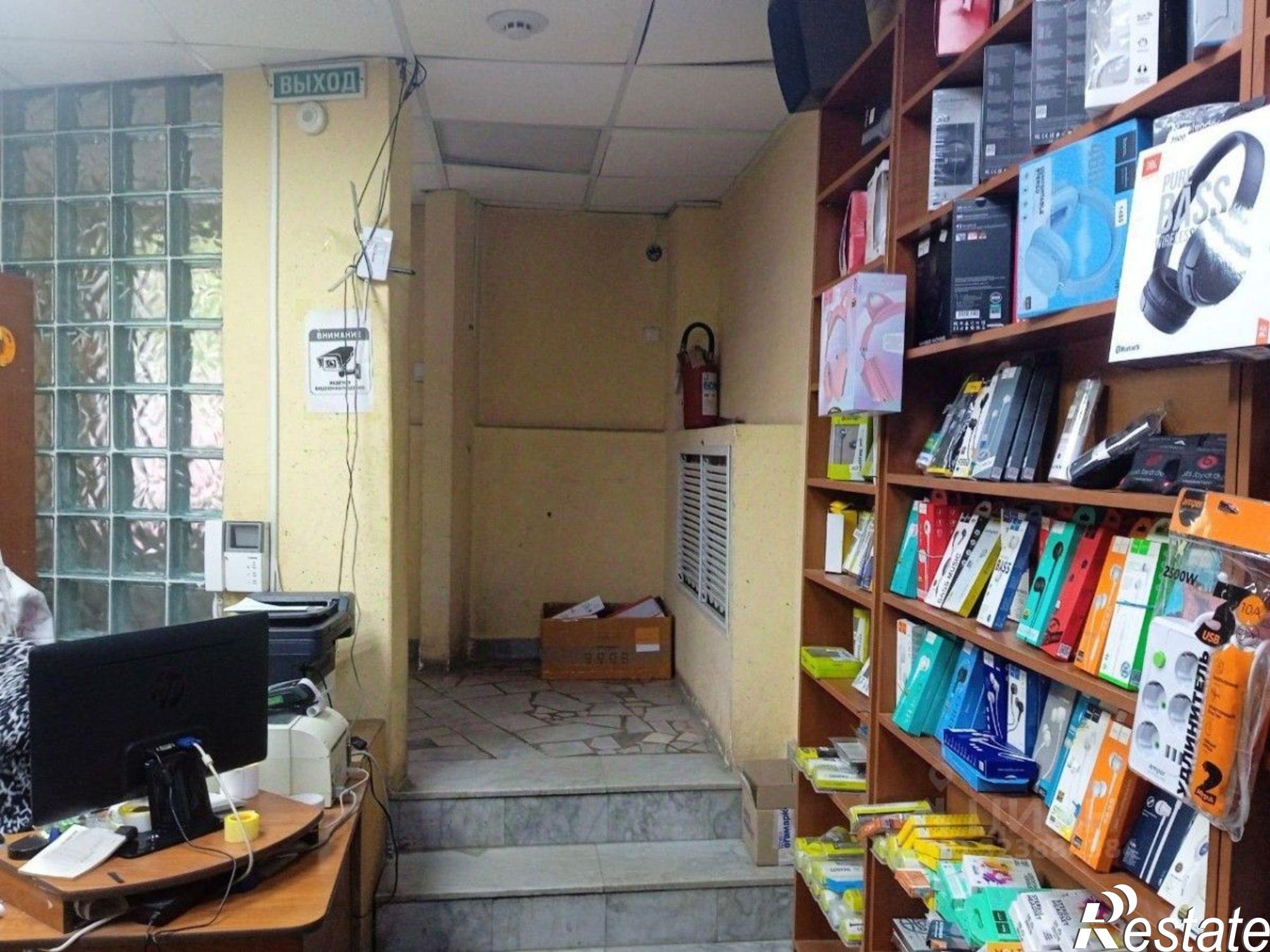 Купить помещение свободного назначения за 11 700 000 рублей на Интернациональный переулок, 11