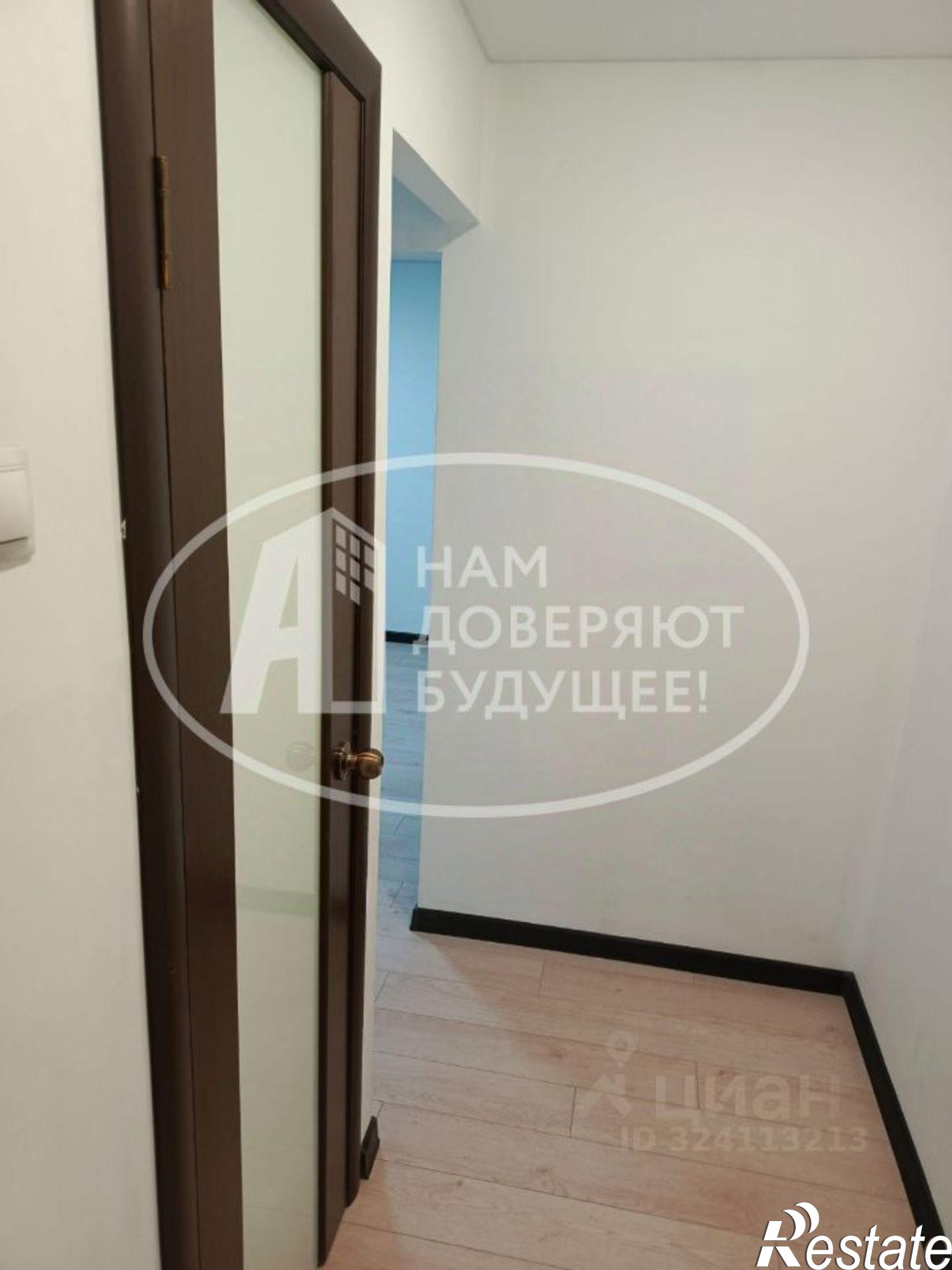 Сдать квартиру за 18 000 рублей на улица Короленко, 14Б