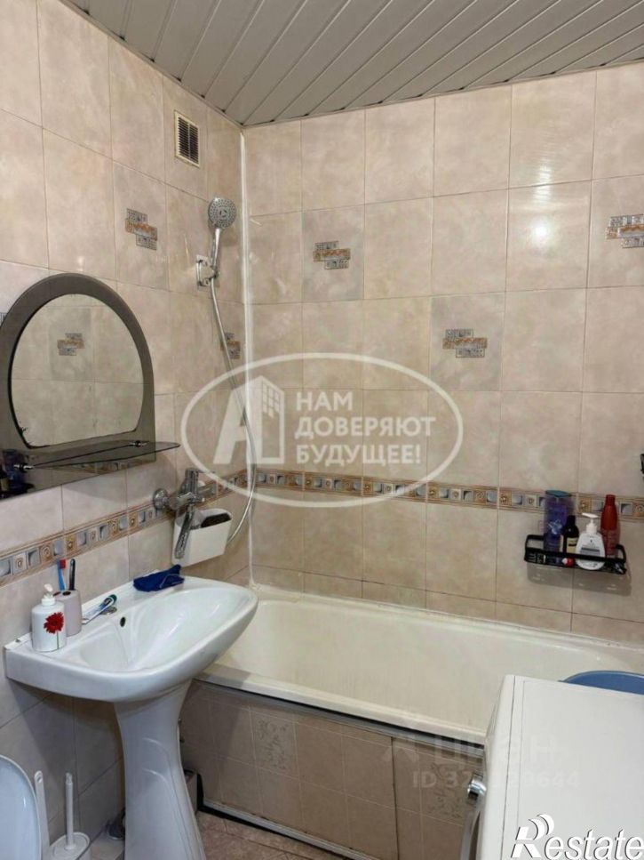 2-комн квартира улица Карла Маркса, 275,  д. 275