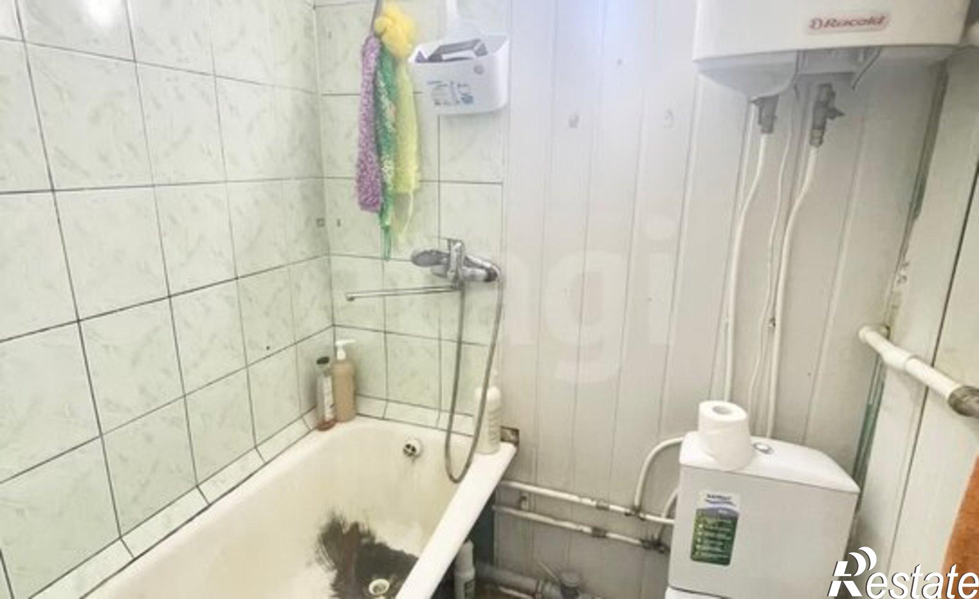 Купить квартиру за 3 300 000 рублей на Ижевск, Молодёжная улица, 99