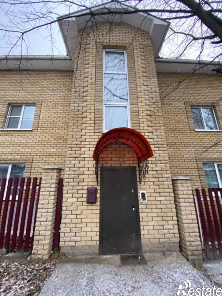 2-комн квартира улица Крылова, 53,  д. 53