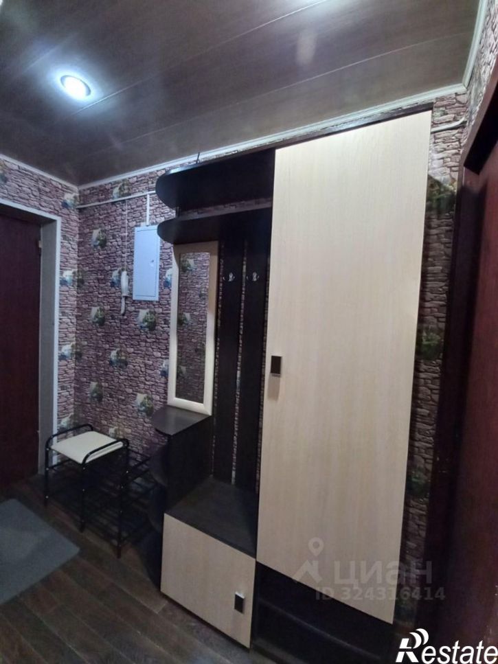 1-комн квартира улица Короленко, 20,  д. 20