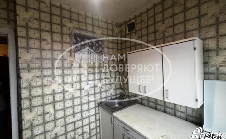 4-комн квартира улица Драгунова, 18,  д. 18