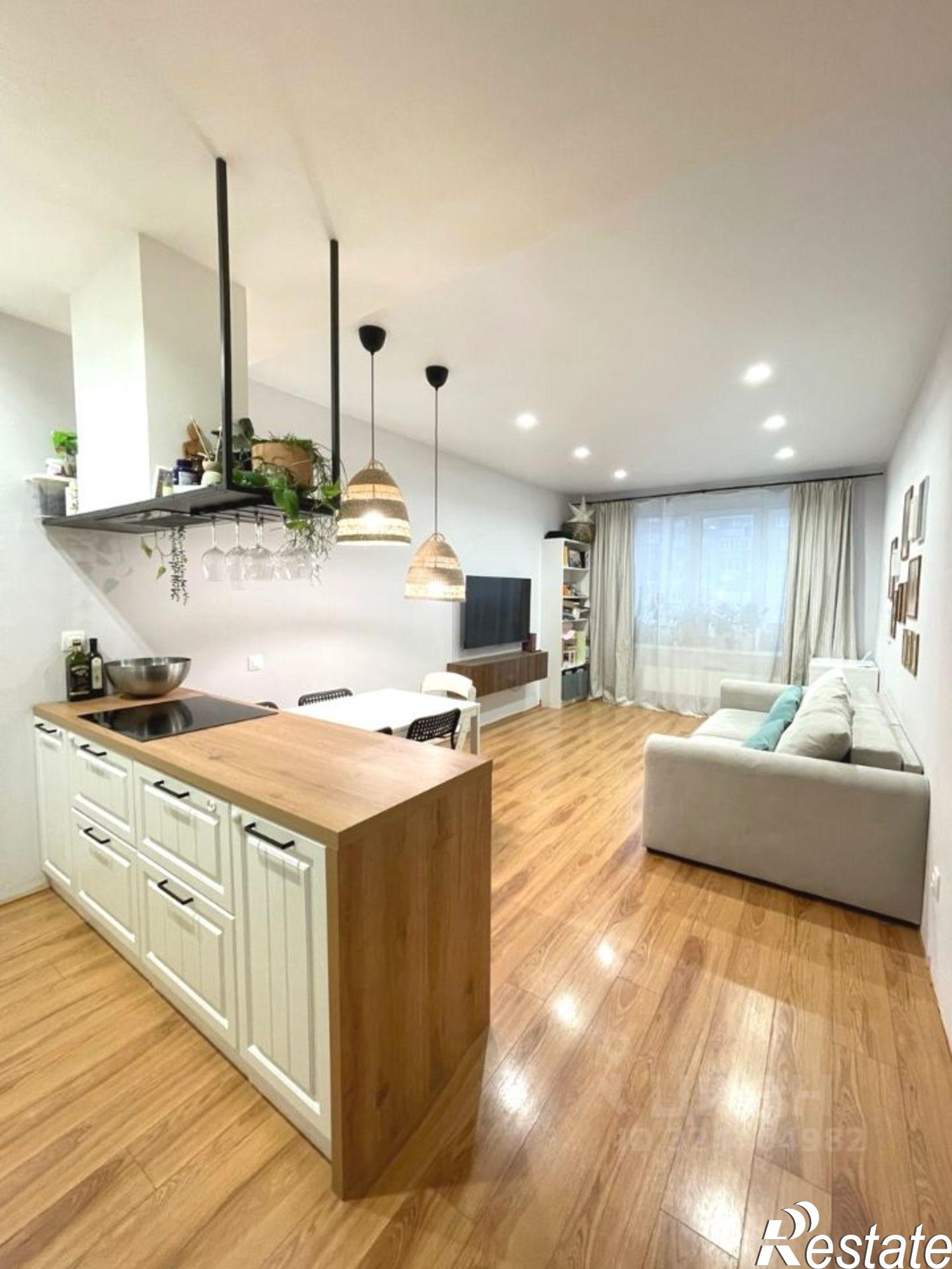 Купить квартиру за 9 970 000 рублей на улица Максима Горького, 151