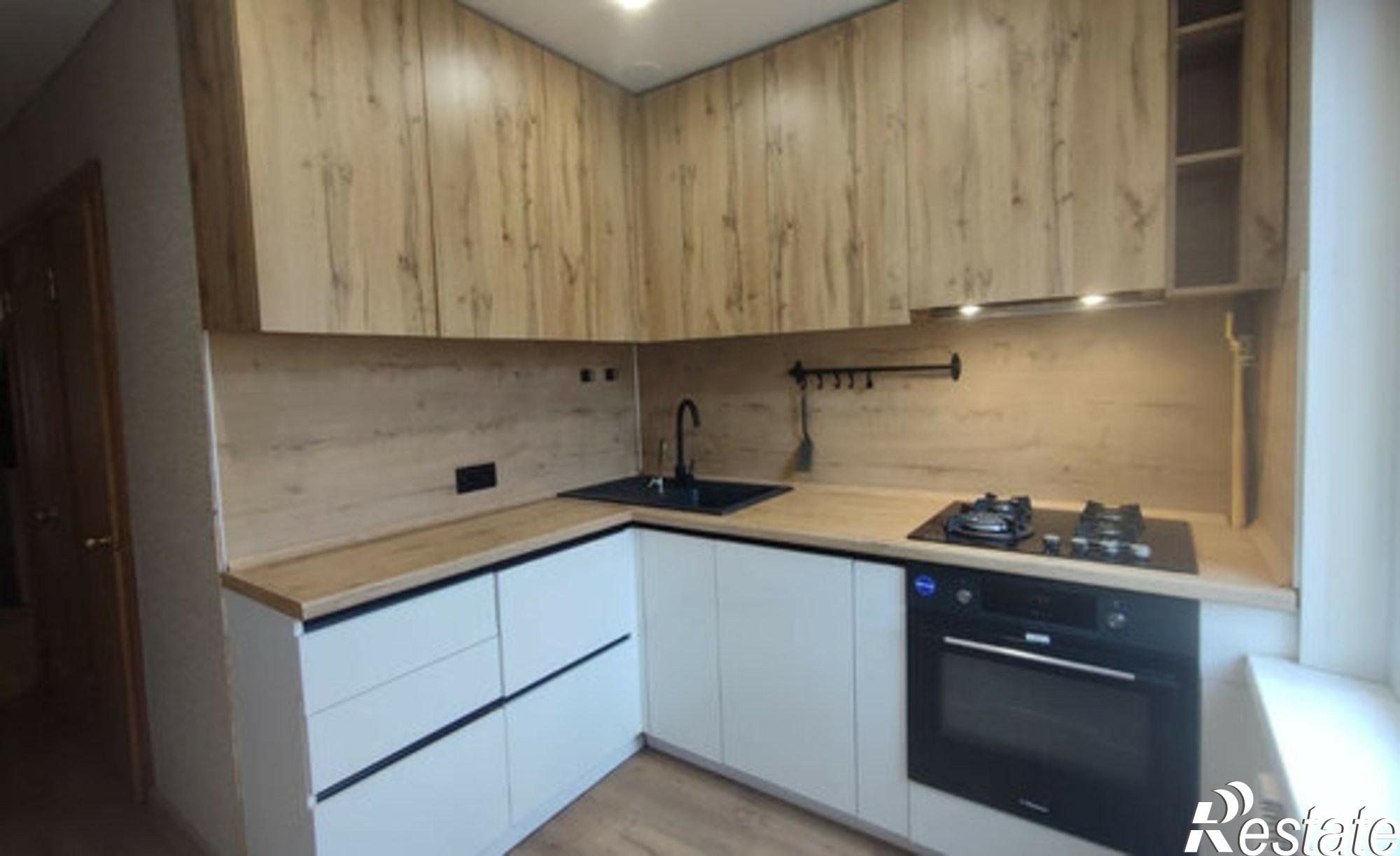 Купить квартиру за 4 900 000 рублей на улица 9 Января, 169