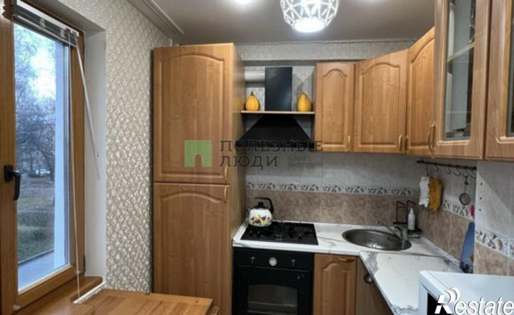 3-комн квартира улица 30 лет Победы, 24,  д. 24