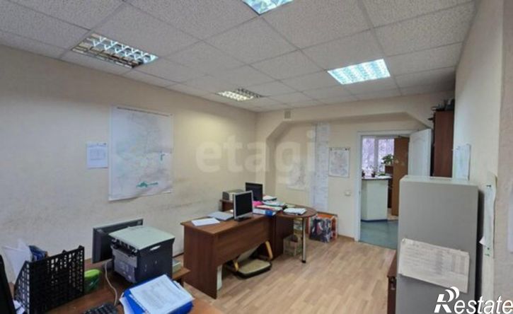 3-комн квартира улица Коммунаров, 249,  д. 249