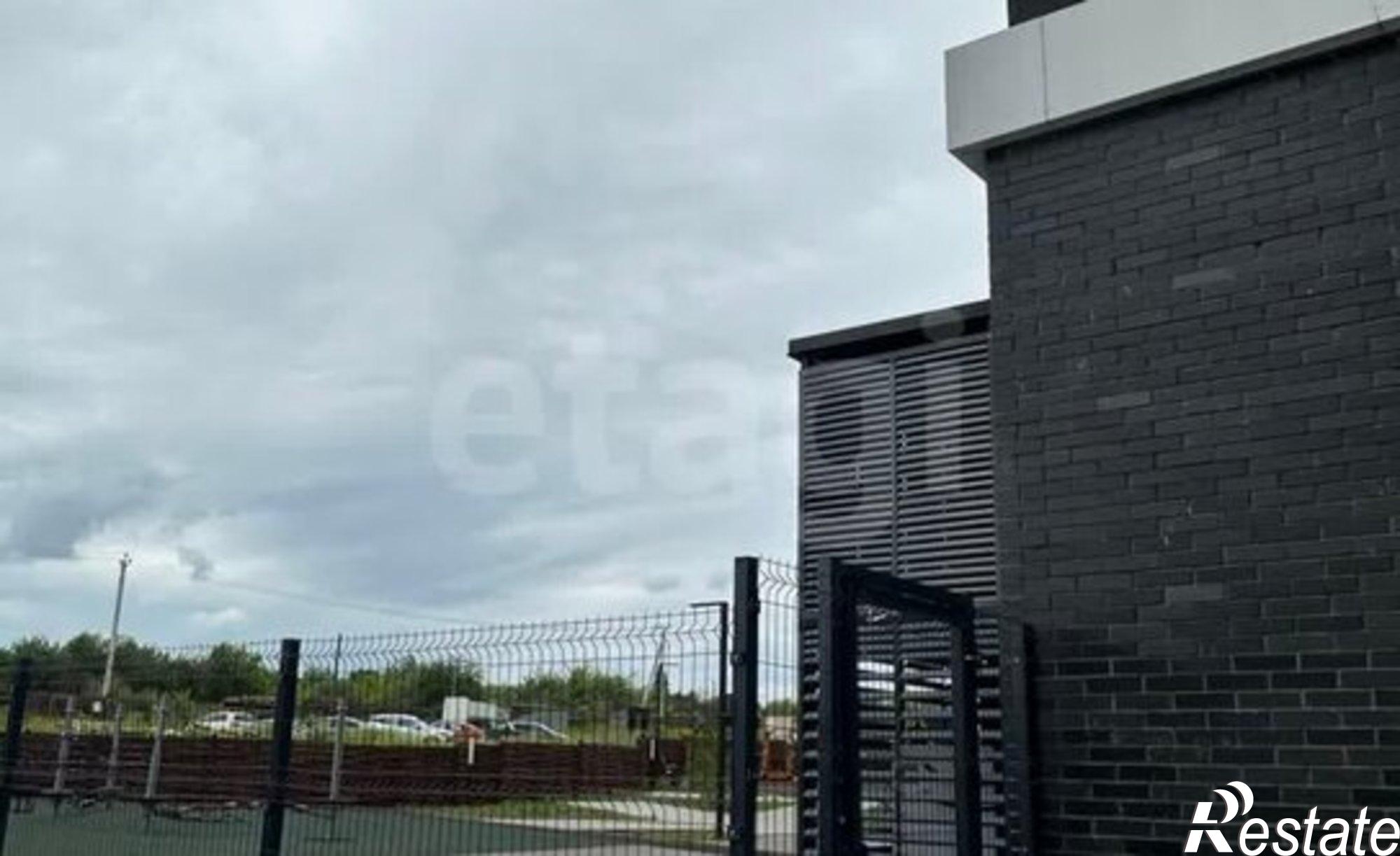 Купить квартиру за 4 200 000 рублей на улица 40 лет Победы, 93