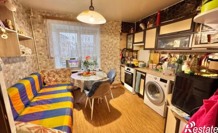 2-комн квартира улица Горбунова, 5,  д. 5