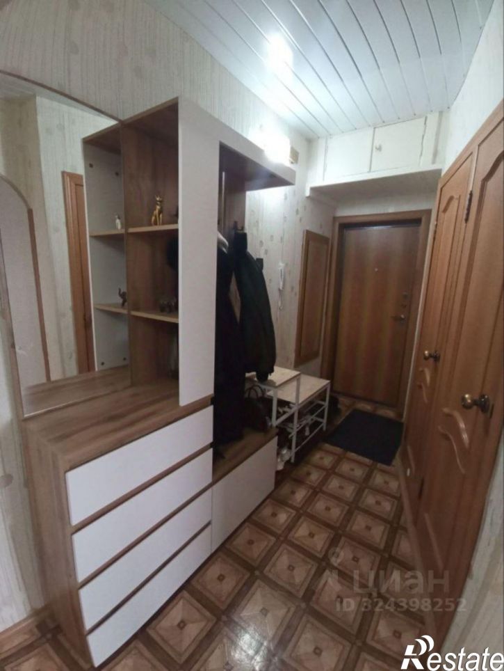 4-комн квартира улица Сабурова, 7,  д. 7