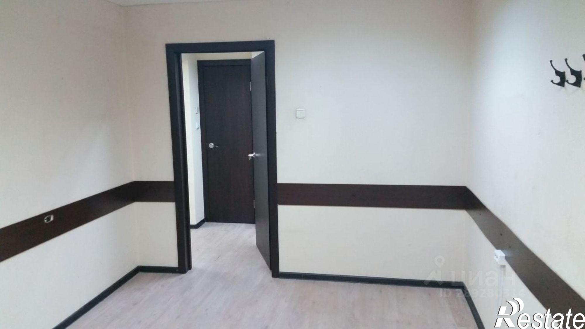 Купить торговое помещение за 7 600 070 рублей на улица Воровского, 125