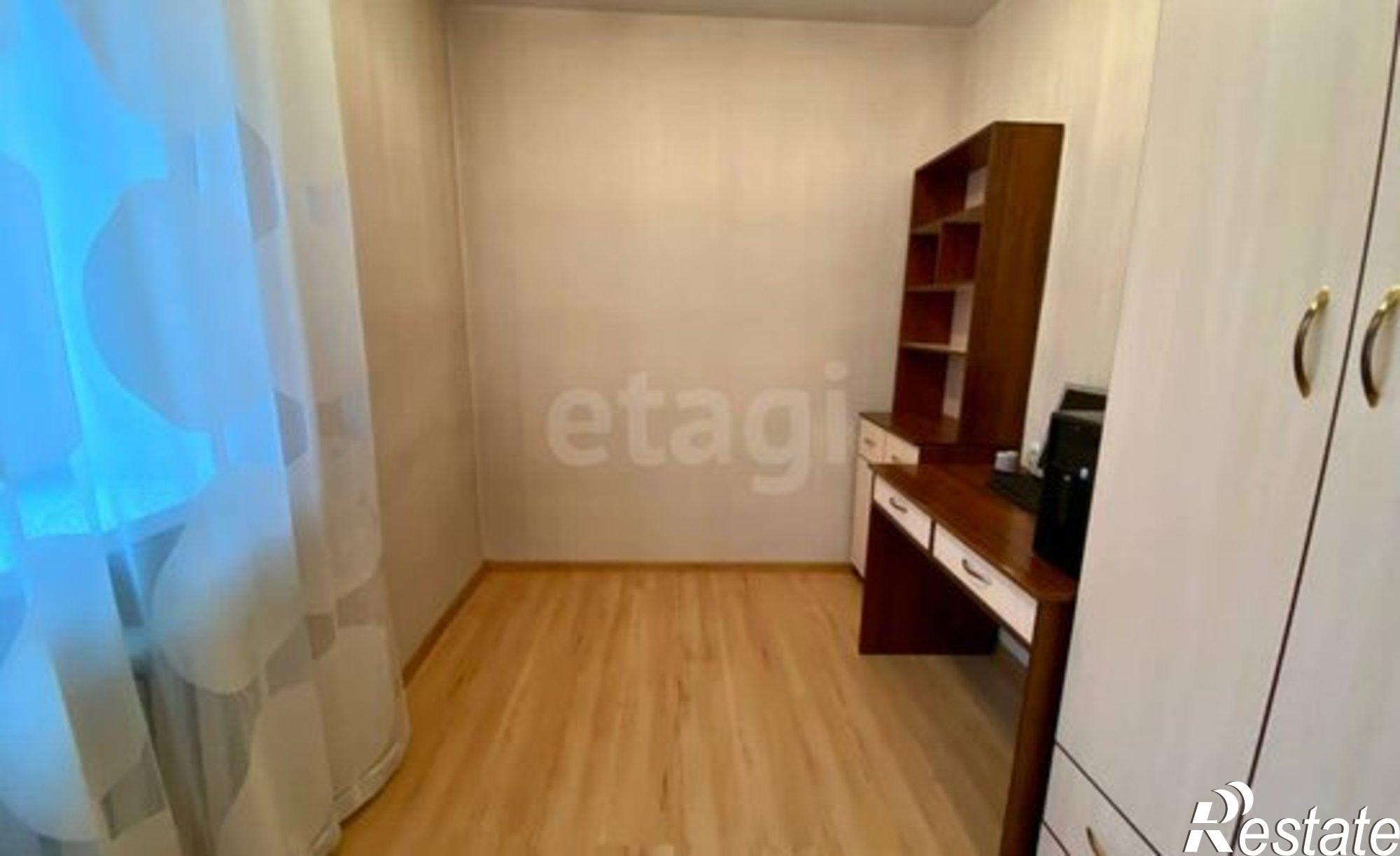 Купить квартиру за 5 240 000 рублей на Школьная улица, 1