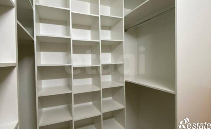 2-комн квартира улица Жуковского, 11,  д. 11