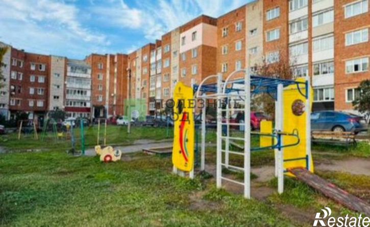 4-комн квартира ул Дзержинского, 7,  д. 7