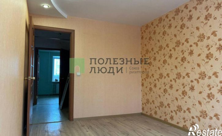 4-комн квартира ул Дзержинского, 7,  д. 7