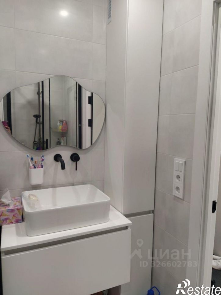 2-комн квартира ул Пехтина, 8,  д. 8